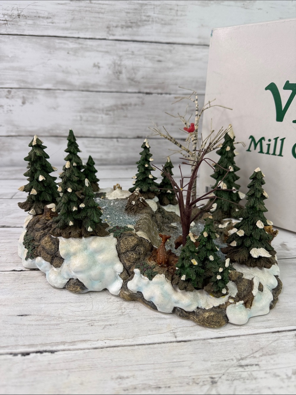 Department  56 MILL CREEK POND with box Christmas village accessory